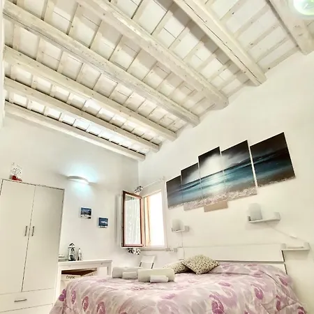 Casa Vacanze Giardinello Holiday home *